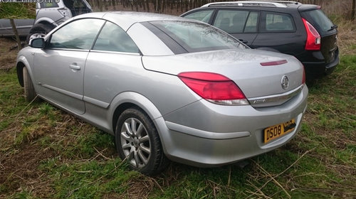 Dezmembrari Opel Astra H Twintop 2009