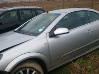 Dezmembrari Opel Astra H Twintop 2009