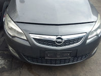 Dezmembrari Opel Astra J 1.7 cdti 125 cp an de fabricatie 2012