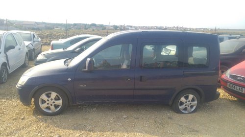 Dezmembrari Opel Combo 2006 1.7 cdti cutie manuala 5+1