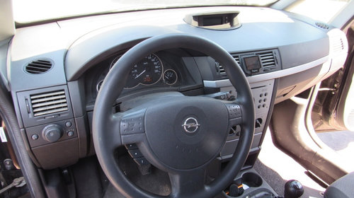 Dezmembrari Opel Meriva 1.7CDTI din 2003