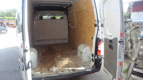 Dezmembrari Opel Movano / Renault Master 2.2 DTI/DCI an fabricatie