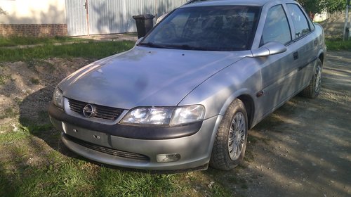 Dezmembrari Opel Vectra B 1.6 16V