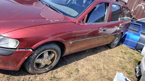 Dezmembrari Opel Vectra b 1998