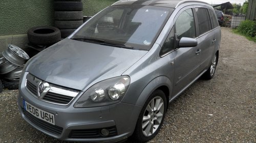 Dezmembrari Opel Zafira B 1.9 Cdti 2007