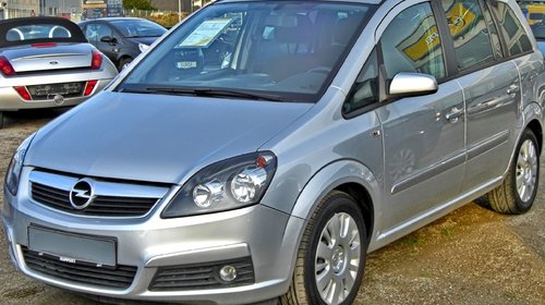 Dezmembrari opel zafira b