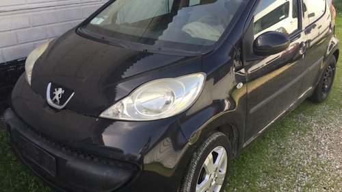 Dezmembrari Peugeot 107 1.0i 12V 1KR-FE I3 51 kW 2008