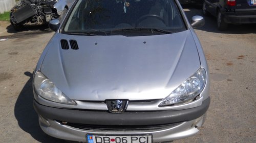 Dezmembrari peugeot 206