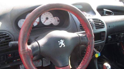 Dezmembrari Peugeot 206cc 2.0i An.2001