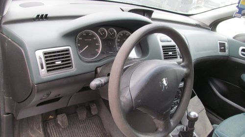 Dezmembrari Peugeot 307 1.6i