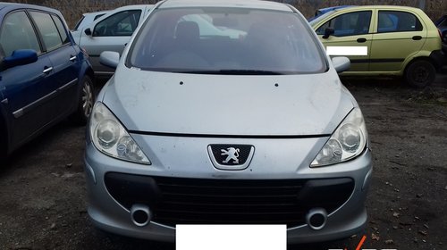 Dezmembrari Peugeot 307