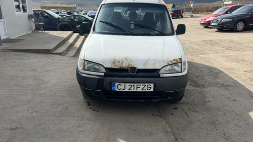 Dezmembrari peugeot partner 1,9 hdi anul 2001