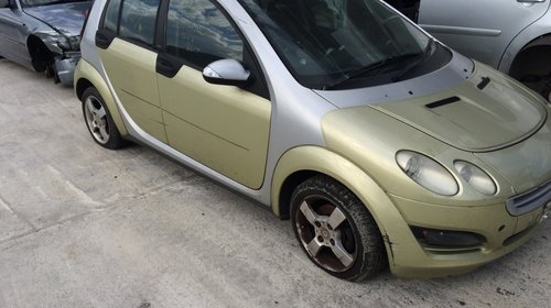 Dezmembrari piese Smart ForFour 1.1 Benzina