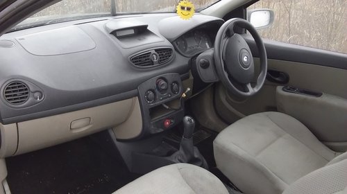 Dezmembrari Renault Clio 3 1.5 DCI