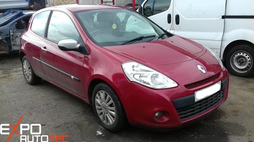 Dezmembrari Renault Clio 3 Coupe i-music