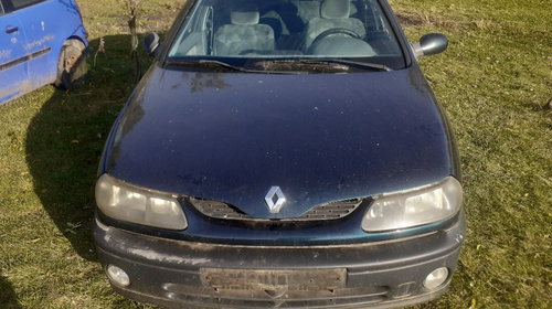 Dezmembrari Renault Laguna 1 1.8 benzina an 2