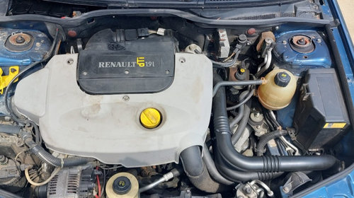 Dezmembrari Renault Megane 1 Sedan 1,9DTi