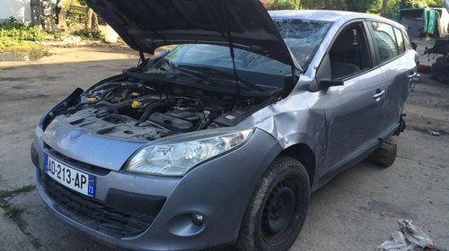 Dezmembrari Renault Megane 3 , 1.5 dCi 110 cp 6+1 trepte 2009