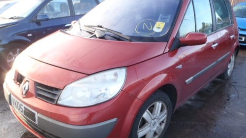 Dezmembrari RENAULT SCENIC 2 1,5 DCI AN 2005