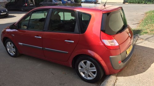 Dezmembrari Renault Scenic 2 2004 1.9 DCI