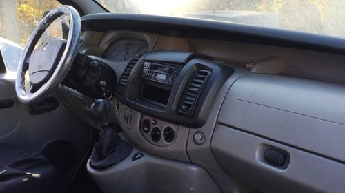 Dezmembrari Renault Trafic, 1.9L , 74 kw, cod F9Q, 2001