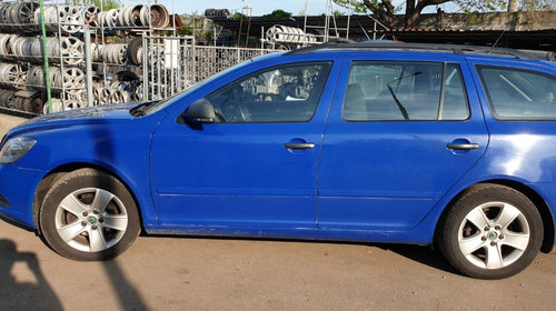 Dezmembrari Skoda Octavia 2 break facelift 1.