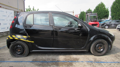 Dezmembrari Smart Forfour 1.3i 2004