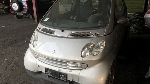 Dezmembrari Smart ForTwo 0.7i 2005