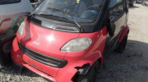 Dezmembrari Smart Fortwo