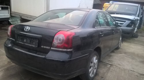 Dezmembrari Toyota Avensis 1,8 benzina 2007