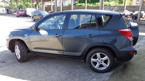 Dezmembrari Toyota Rav 4 D-4D 2.2