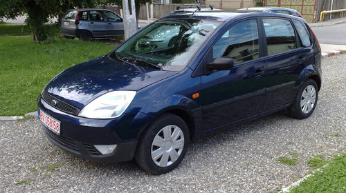 Dezmembrari /VAND PIESE FORD FIESTA 2002-2008