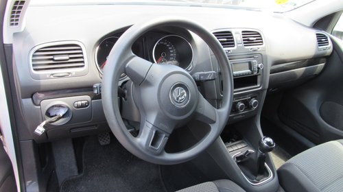 Dezmembrari Volkswagen Golf 1.6i din 2010