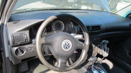 Dezmembrari Volkswagen Passat 1.9TDI din 2002
