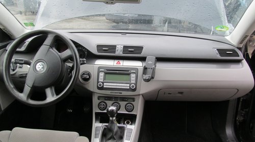 Dezmembrari Volkswagen Passat 2.0TDI din 2006