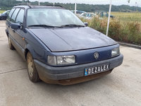 Dezmembrari VOLKSWAGEN PASSAT B3 1.8i