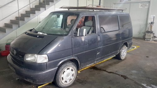 Dezmembrari Volkswagen T4, 2.5 tdi, an 2001