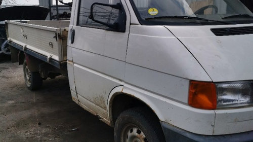 Dezmembrari Volkswagen T4 2000 2.4 D