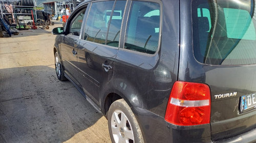 Dezmembrari Volkswagen Touran 1.9 TDi DSG