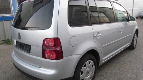 Dezmembrari Volkswagen Touran 1.9TDI 2007