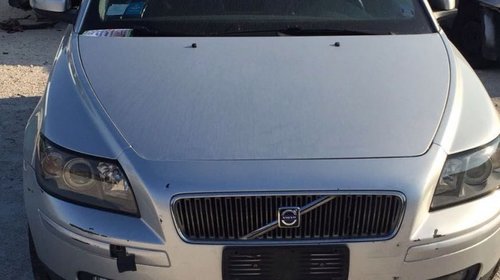 Dezmembrari Volvo v50 1.6L L4 80KW 2004-2012