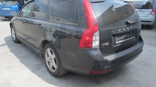 Dezmembrari Volvo V50 2.0D