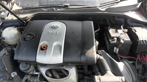 Dezmembrari VW Golf 5 1.6 FSI