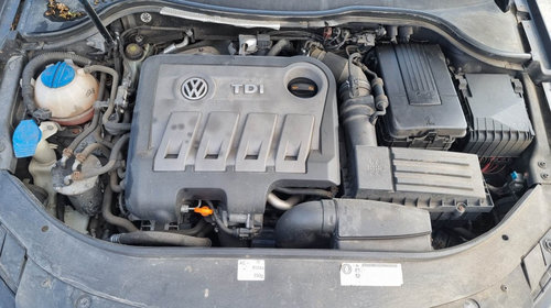Dezmembrari VW Passat B7 2.0 TDi 140 cai cod motor CFFB 6 trepte manuala start-stop cutie NFU cod culoare LI7F