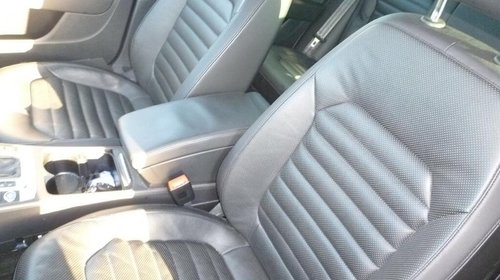 Dezmembrari VW Passat B7 combi 2012 2.0 tdi