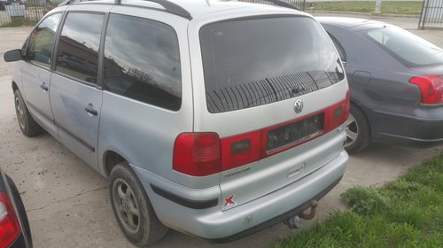 Dezmembrari VW Sharan 1.9TDI TDi an 2002