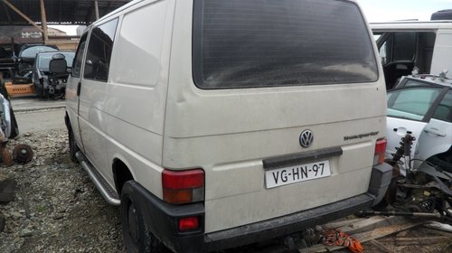 Dezmembrari VW Transporter T4 1.9TD