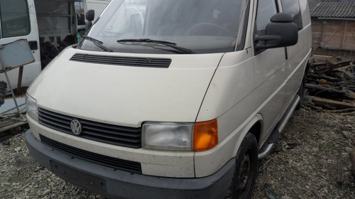 Dezmembrari VW Transporter T4 1.9TD