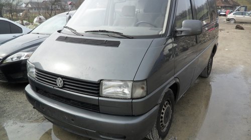 Dezmembrari VW Transporter T4 2.4D