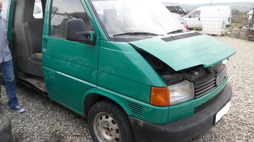 Dezmembrari VW Transporter T4/ Caravelle